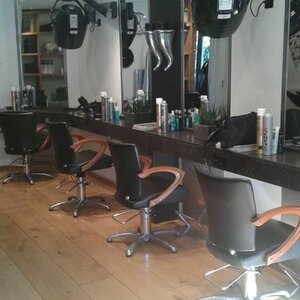 Kapsalon Annelies image 2