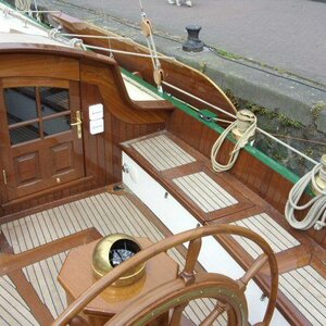 Avanti Charter image 1