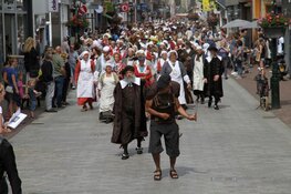 Terug op veler verzoek: Bonte Stoet Kaeskoppenstad