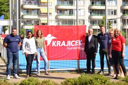 ‘Krajicek Playground het blauwe veldje’ door en voor de buurt