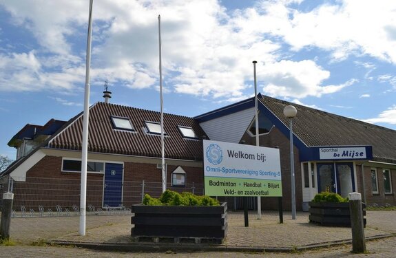 'Kleine clubs speelbal KNVB qua indeling'