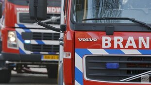 Brand in woning Alkmaar: omliggende huizen ontruimd