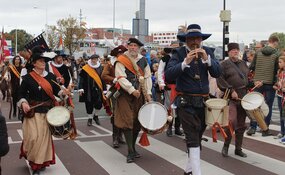 Alkmaar Ontzet: Grote middagoptocht massaal bezocht