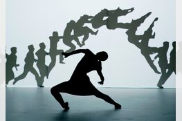 America's Got Talent finalist komt met nieuwe dansvoorstelling!