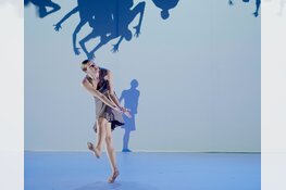 America's Got Talent finalist komt met nieuwe dansvoorstelling!