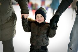 Alkmaarse ijsbaan swingt tijdens kerstvakantie