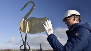 Zwaantje schittert weer op gerenoveerd cultuurhuis De Rijp: "Kers op de taart"