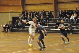 White Stones laat na zichzelf te belonen