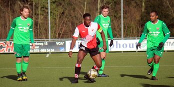 Alkmaarsche Boys blaft wel, maar bijt niet