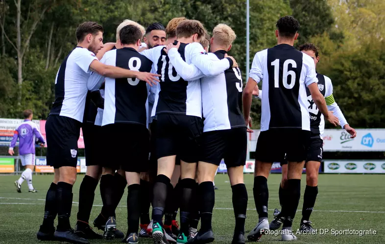 Kolping Boys heeft tegen HSV aan een helft genoeg