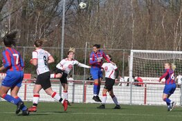 Vrouwen Alcmaria Victrix vijzelen zelfvertrouwen op