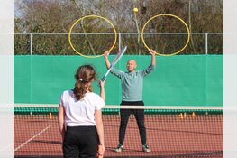 Succesvolle Open Dag voor jeugd bij LTC De Zes Wielen