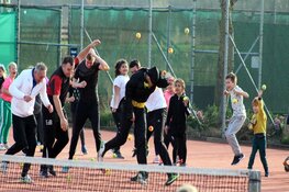 Succesvolle Open Dag voor jeugd bij LTC De Zes Wielen