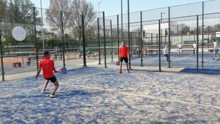 Bedrijven uit regio Alkmaar dagen elkaar sportief uit