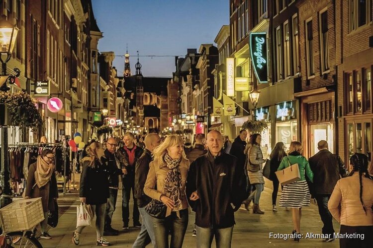 Alkmaar Shopping Night, winkels open tot 23 uur! - Alkmaarsdagblad.nl