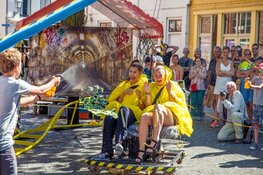 Straattheater en AvondTuur bij Zomer in De Mare