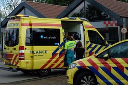 Automobiliste bijna in voortuin