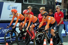 Nederland en Italië winnen eerste EK-titels in Alkmaar