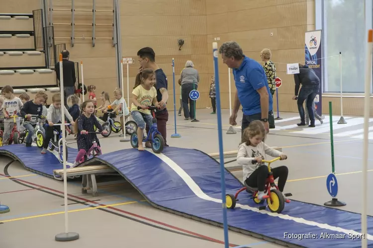 Sluit zomervakantie af met extra grote sportinstuif voor dreumesen