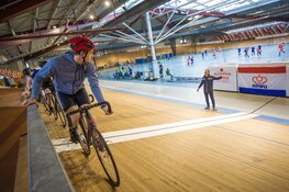 Baanclinics tijdens kick off baanseizoen in Sportpaleis Alkmaar