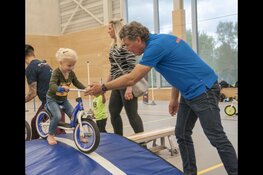 Loopfietsenrace tijdens de Wieler driedaagse Alkmaar