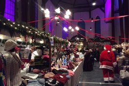 Dickens Kunst & Kerstfair in de Bonifaciuskerk Medemblik