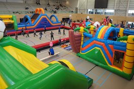 Klimmen, springen & klauteren tijdens het Sportspektakel in sporthal Hoornse Vaart