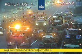 A1, A9 en A27 slibben dicht door tractoren op de weg
