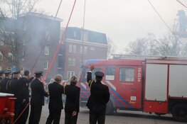 Brandweer Bergen neemt nieuwe tankautospuit in gebruik