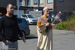 Langedijker Moskee bezorgt een volle dag steunbetuigingen in regio