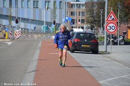Henk Vos (72) slaagt in marathon-missie
