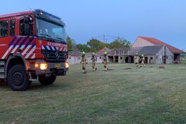 Zeer grote brand in twee schuren in Bergen