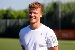 AZ-spelers en ex-profs laten Autivoetballers Kolping Boys genieten