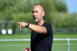 AZ-spelers en ex-profs laten Autivoetballers Kolping Boys genieten