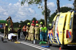 Hulpdiensten massaal aanwezig na botsing Zuidschermer
