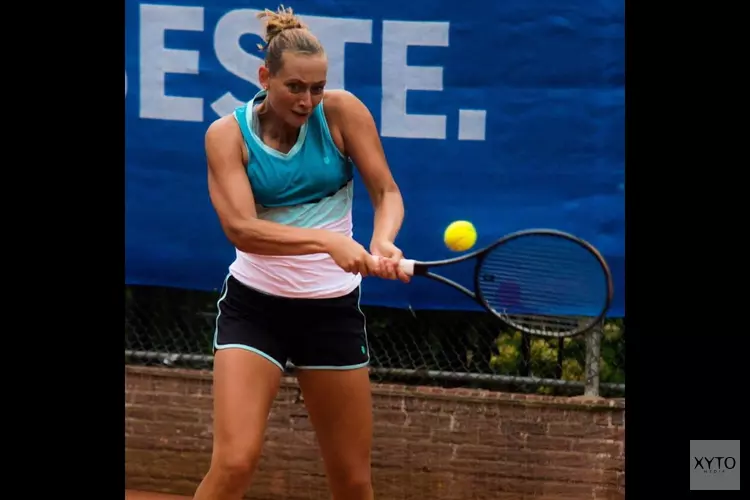 Cindy Burger door naar tweede ronde
