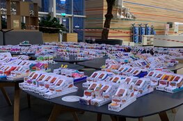 Ruim 400 kinderen geven gehoor aan Sinterklaasje zet je schaatsje