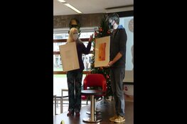 8e en laatste DichtDruk duo sluit project af in de bibliotheek