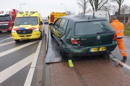 Gewonde bij kop-staart botsing op N242