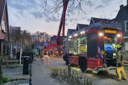 Brand in woning Heiloo, één persoon naar ziekenhuis