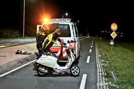 Scoorrijdster aangereden: automobilist gaat er vandoor