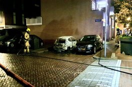 Autobrand in Alkmaarse Spieghelstraat