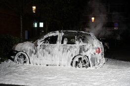 Dure Porsche door brand verwoest bij Winkelcentrum De Hoef