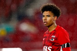Calvin Stengs van AZ naar OGC Nice