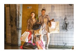 Karavaan Festival speelt musical over fast fashion in de voormalige Primark Alkmaar