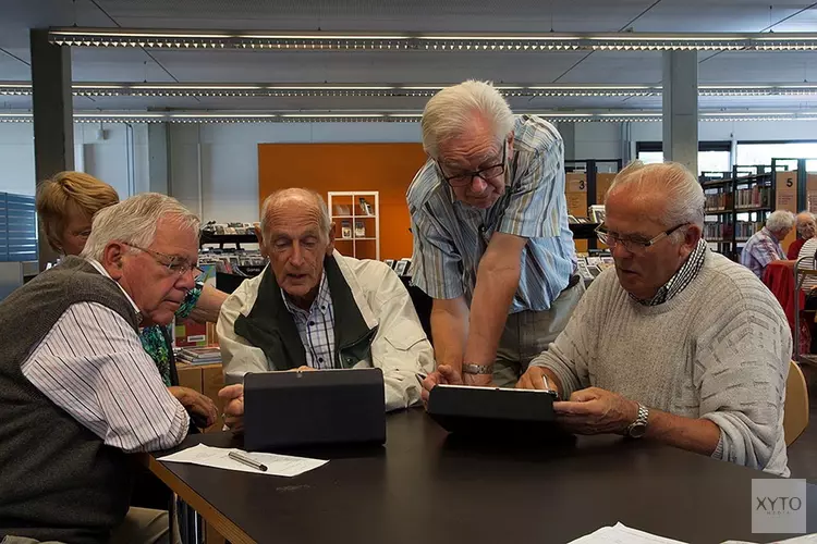 SeniorWeb Alkmaar houdt open dag in Bibliotheek De Mare