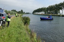 Oude Harley-Davidson ter water in Akersloot