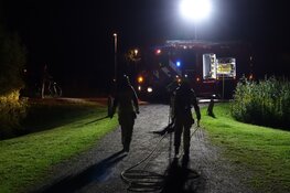 Aanhanger door brand verwoest in Oudorp