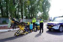 Scooterrijder aangereden op rotonde in Alkmaar