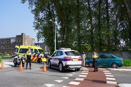 Scooterrijder aangereden op rotonde in Alkmaar